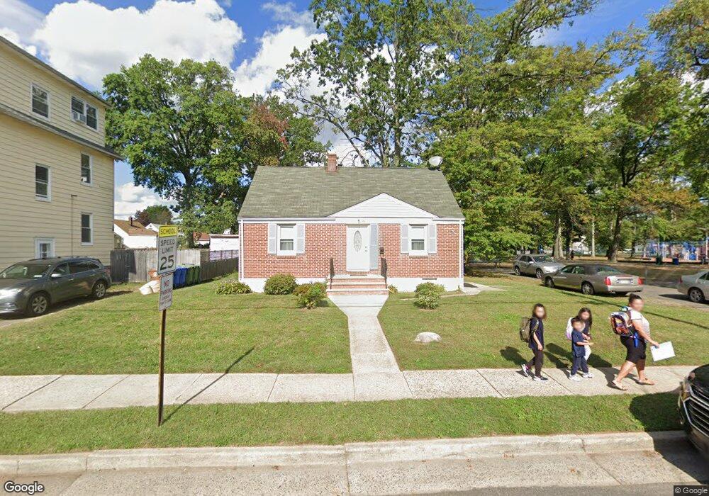 800 Bower St, Linden, NJ 07036 - photo 1