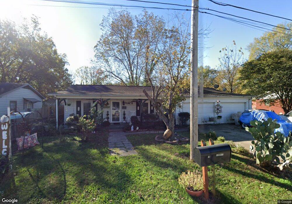 701 W 2nd St, Stuttgart, AR 72160 - photo 1