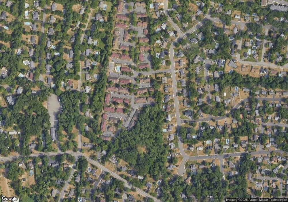 5-3 Tamaron Dr, Waldwick, NJ 07463 - photo 1