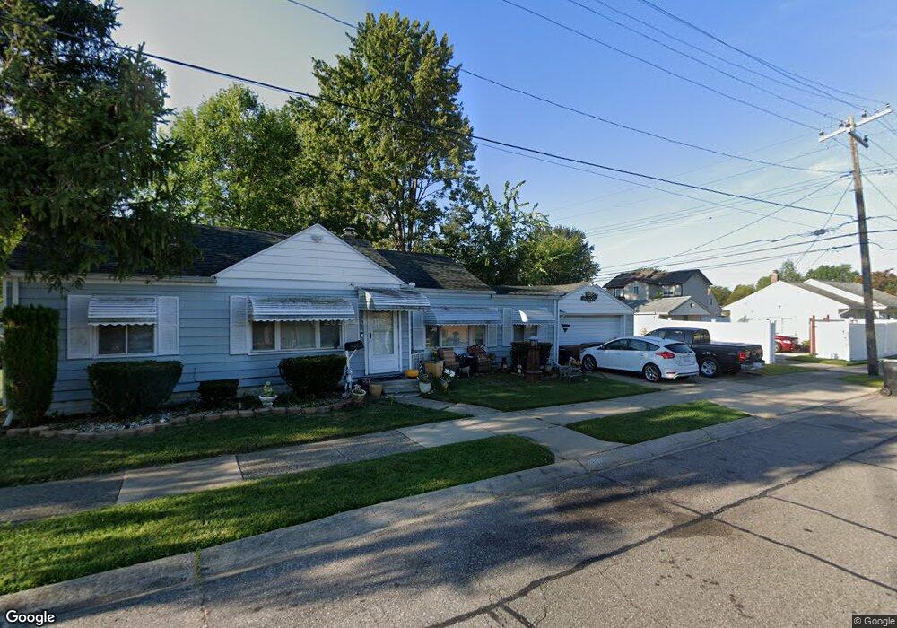 26681 Clancy St, Roseville, MI 48066 - photo 1