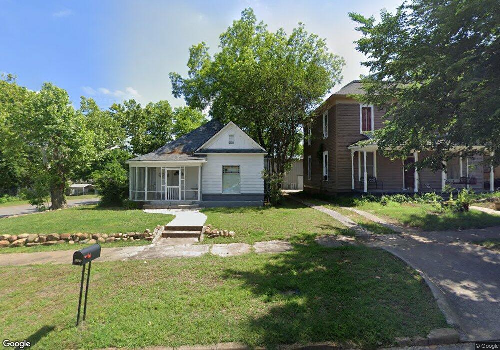 1208 W Main St, Denison, TX 75020 - photo 1