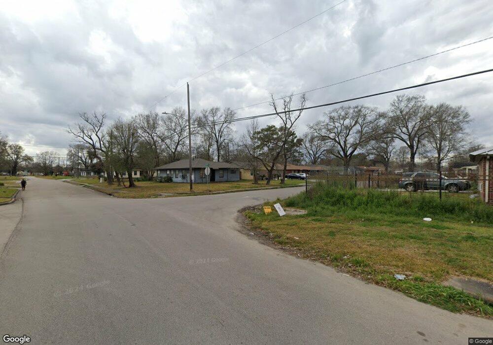 5026 Gren St, Houston, TX 77021 - photo 1