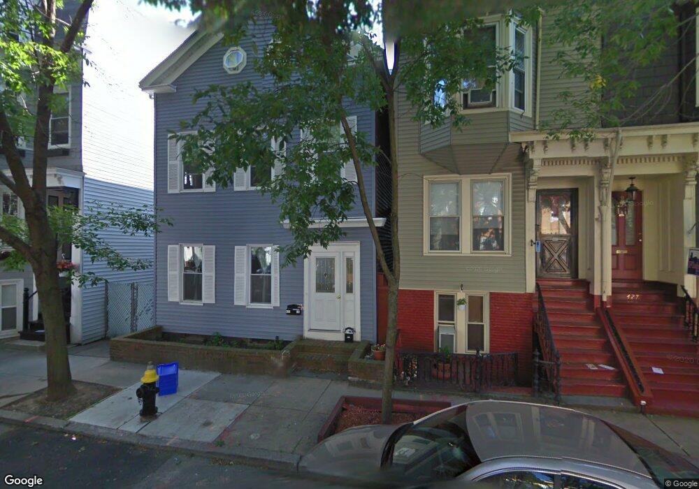431 W 4th St, Boston, MA 02127 - photo 1