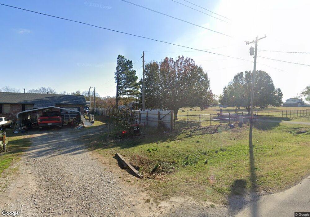 26658 Wilson Rd, Henryetta, OK 74437 - photo 1