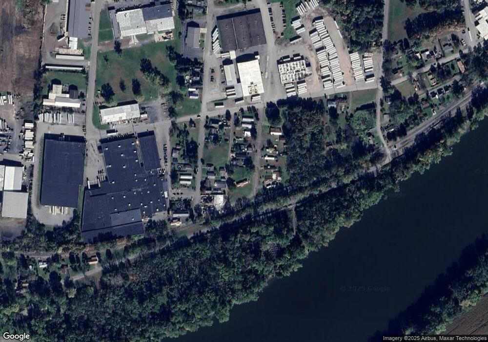 433 S Arch St, Berwick, PA 18603 - photo 1