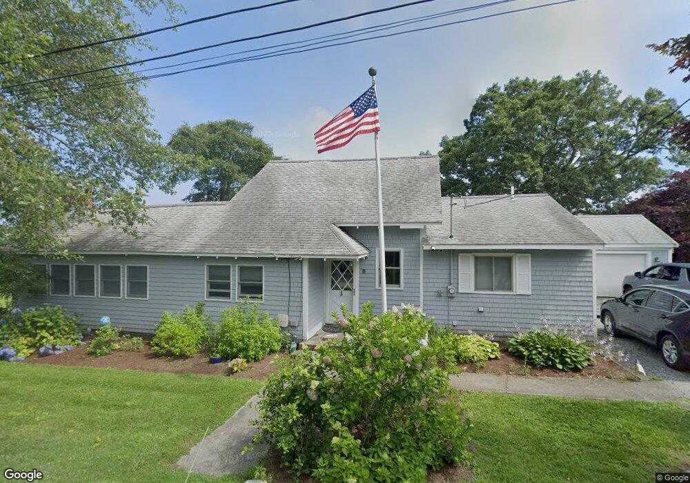 5 Sagamore Rd, Mattapoisett, MA 02739 - photo 1