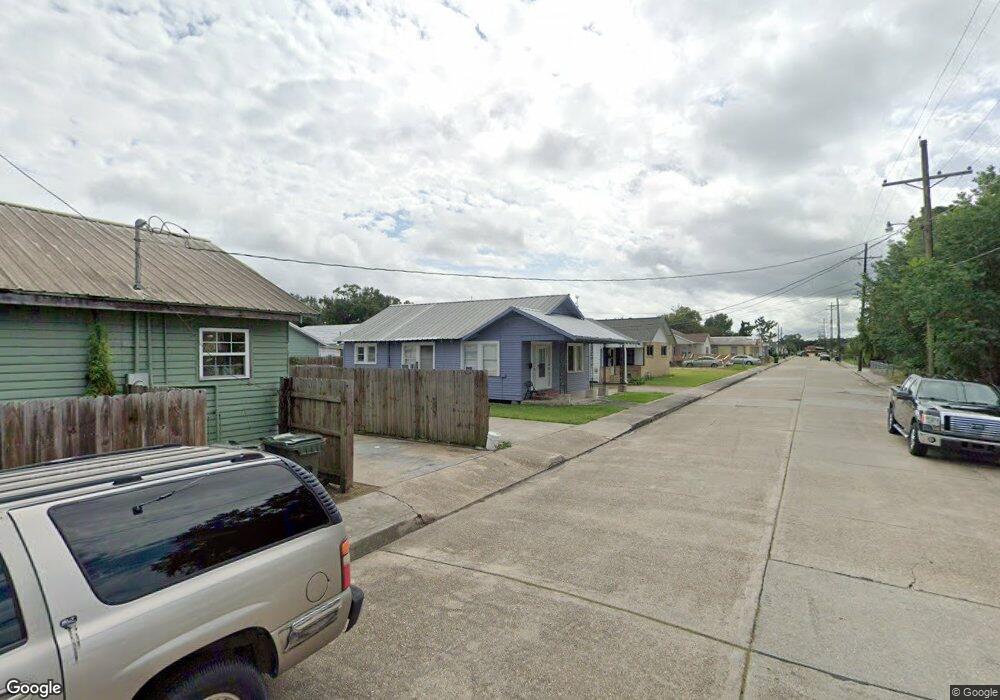 307 Columbus St, Houma, LA 70360 - photo 1