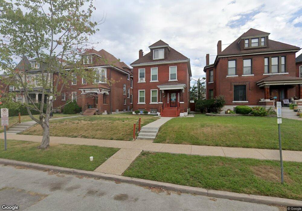 4562 Holly Ave, Saint Louis, MO 63115 - photo 1