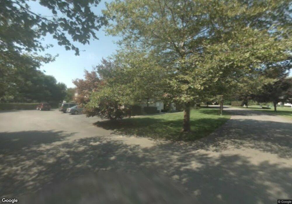 413 Chatham Cir unit 381, Warwick, RI 02886 - photo 1