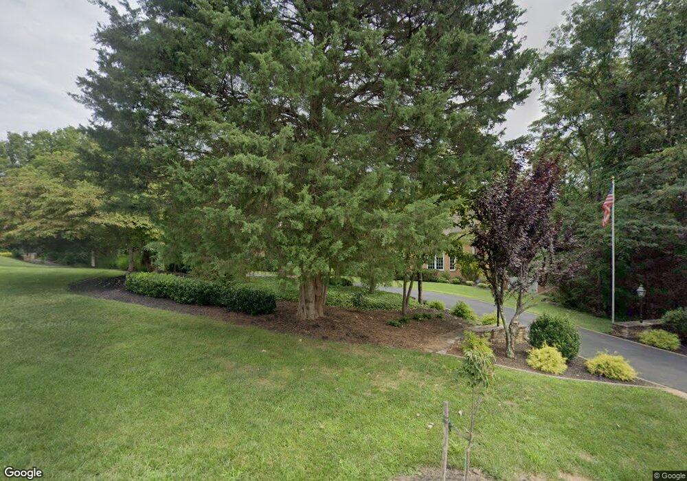 7818 Wellington Dr, Warrenton, VA 20186 - photo 1