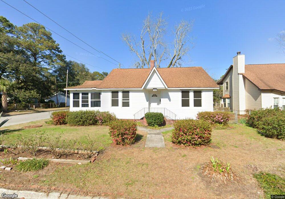 2302 E 39th St, Savannah, GA 31404 - photo 1