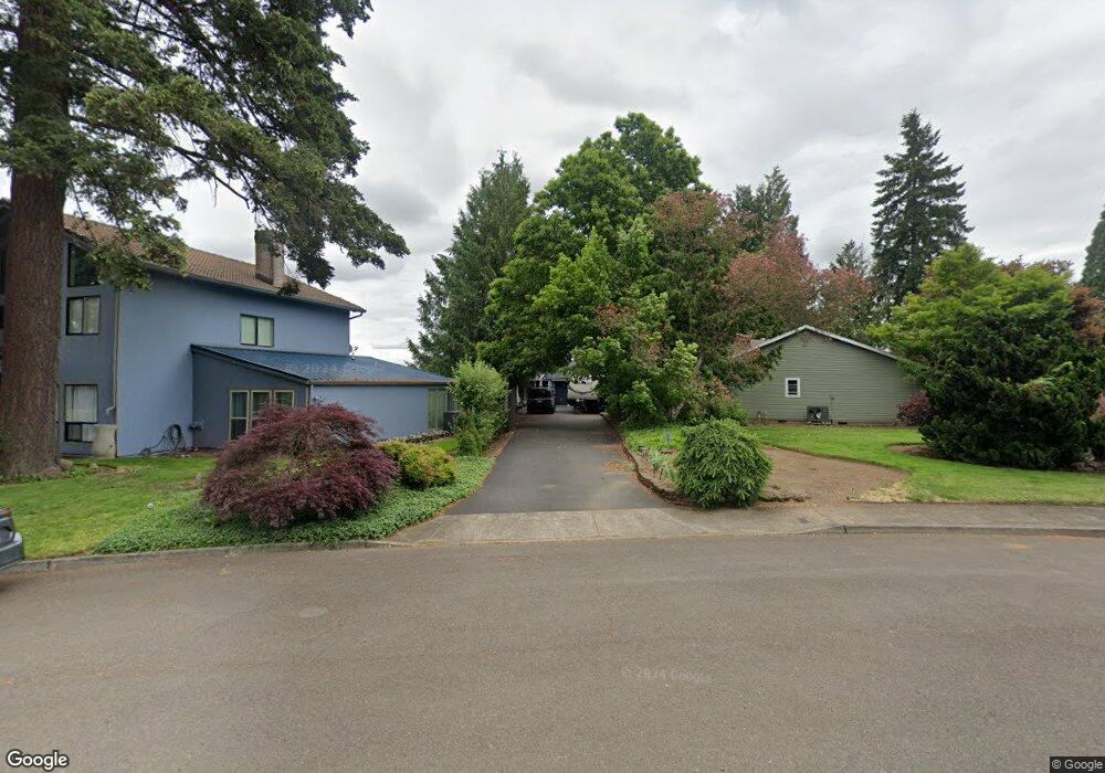 1320 N Oak St, Canby, OR 97013 - photo 1