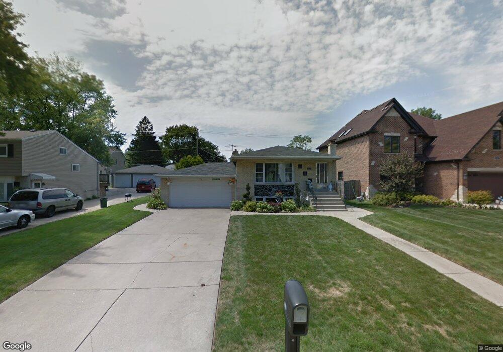 662 N Kenilworth Ave, Elmhurst, IL 60126 - photo 1