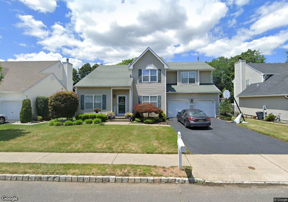 64 Nutmeg Rd, Matawan, NJ 07747 - photo 1