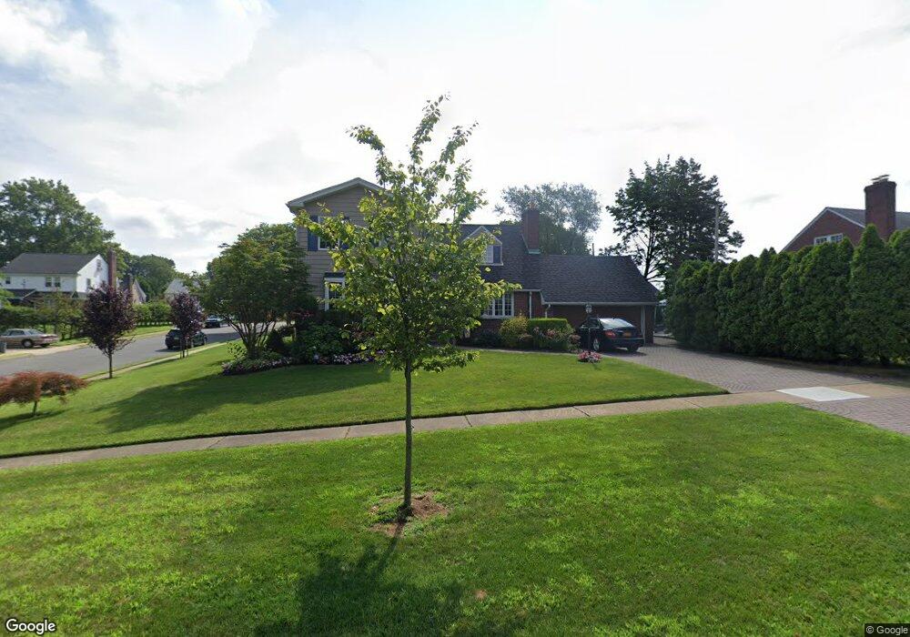 1 Jefferson St, Garden City, NY 11530 - photo 1