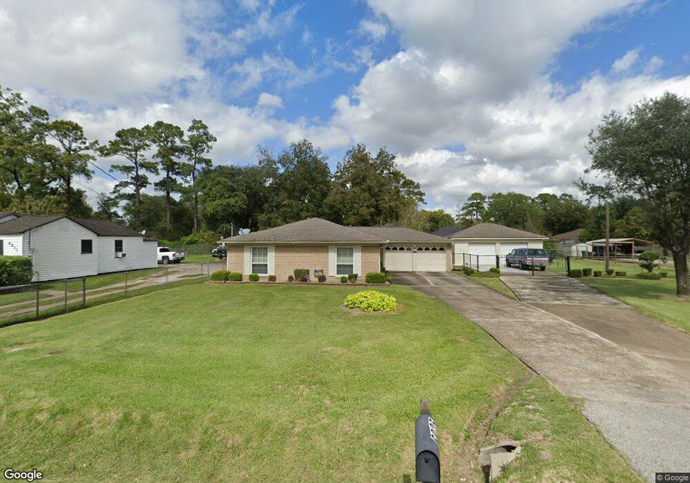 6925 Kittridge St, Houston, TX 77028 - photo 1