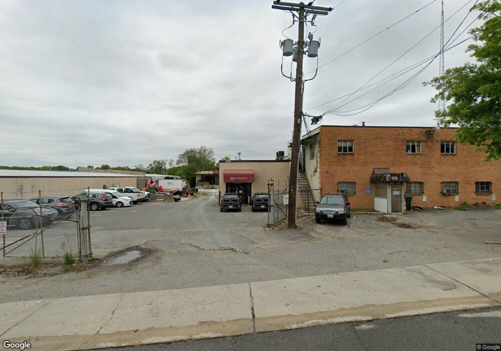 4749 Clifton Rd, Temple Hills, MD 20748 - photo 1