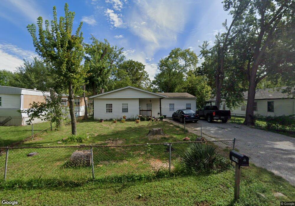 2914 Harvard St, Collinsville, IL 62234 - photo 1