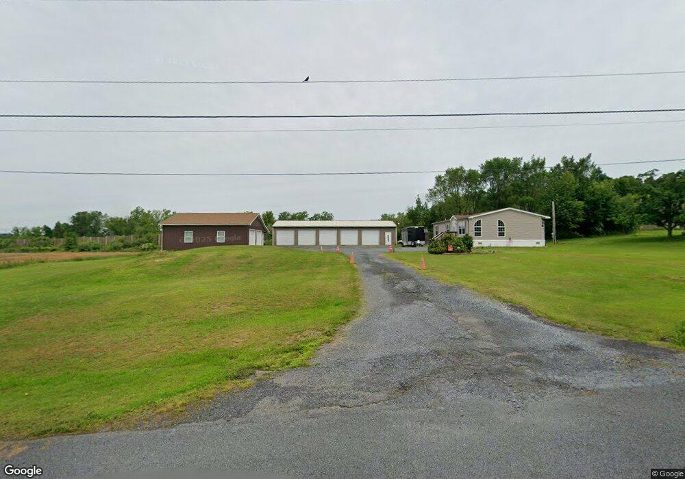 6055 Reppert Ln, Allentown, PA 18106 - photo 1