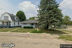 102 W Elm St, Forreston, IL 61030