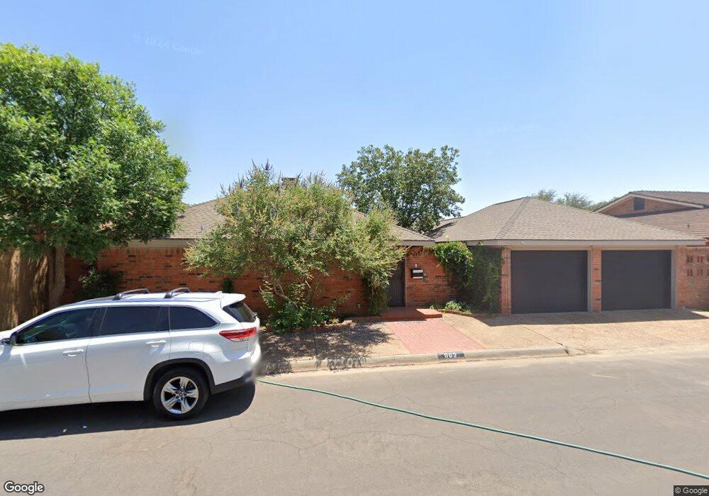 903 W Pecan Ct, Midland, TX 79705 - photo 1