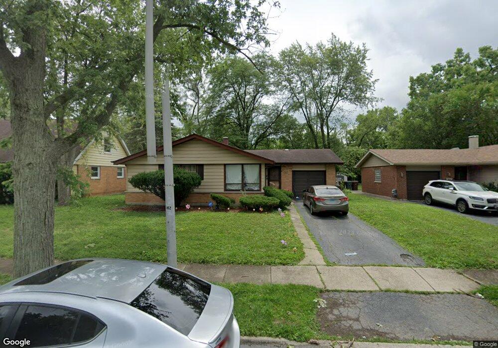 3407 Hickory Ln, Hazel Crest, IL 60429 - photo 1