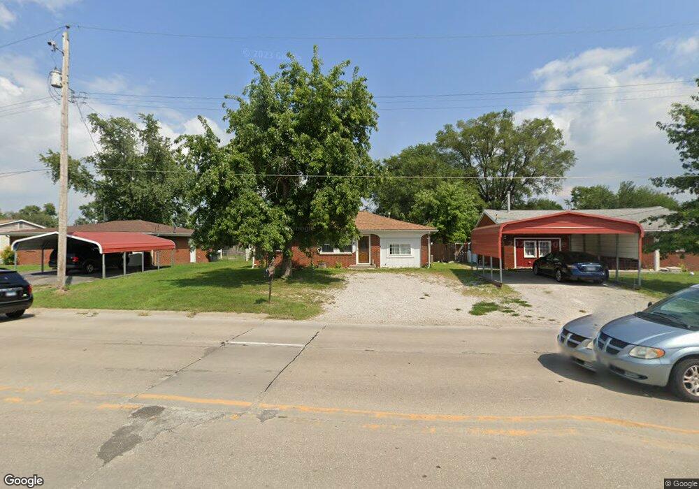 3126 Fairmont Ave, Collinsville, IL 62234 - photo 1