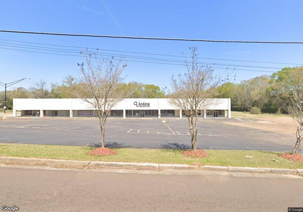 204 W Georgia Ave, McComb, MS 39648 - photo 1