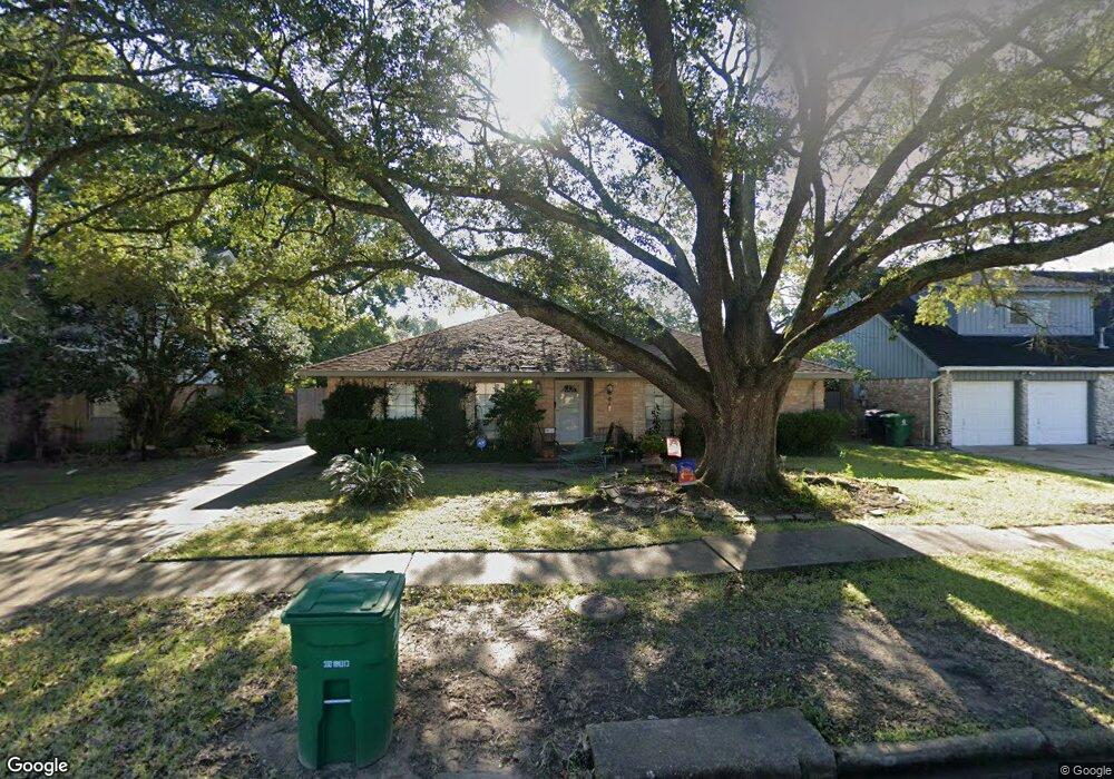 10310 Kirkhill Dr, Houston, TX 77089 - photo 1