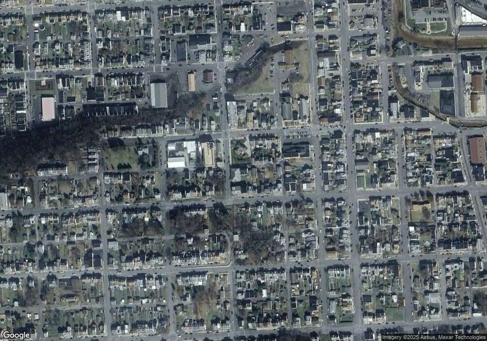 858 W Wood St unit 862, Coal Township, PA 17866 - photo 1