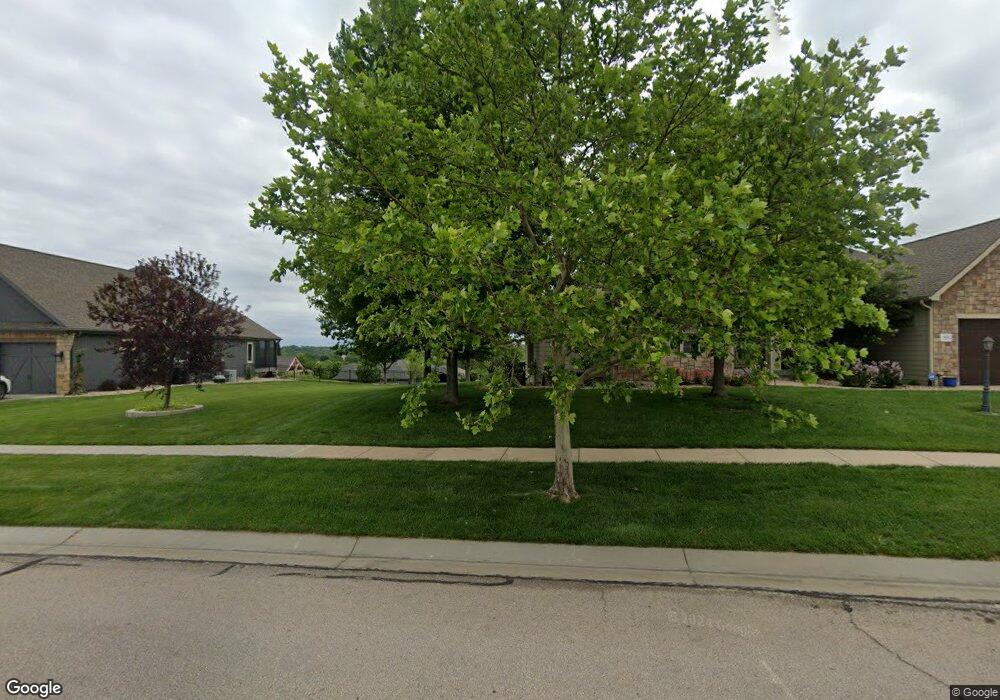 4320 SW Legacy Ln, Topeka, KS 66610 - photo 1