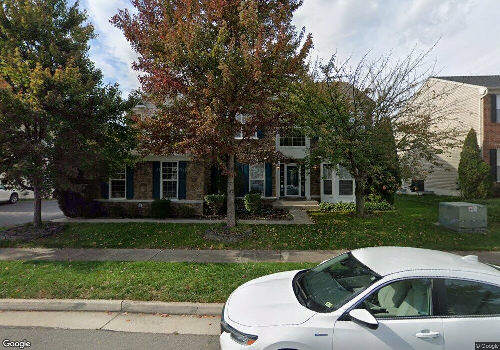 22281 Lost Branch Cir, Ashburn, VA 20148 - photo 1