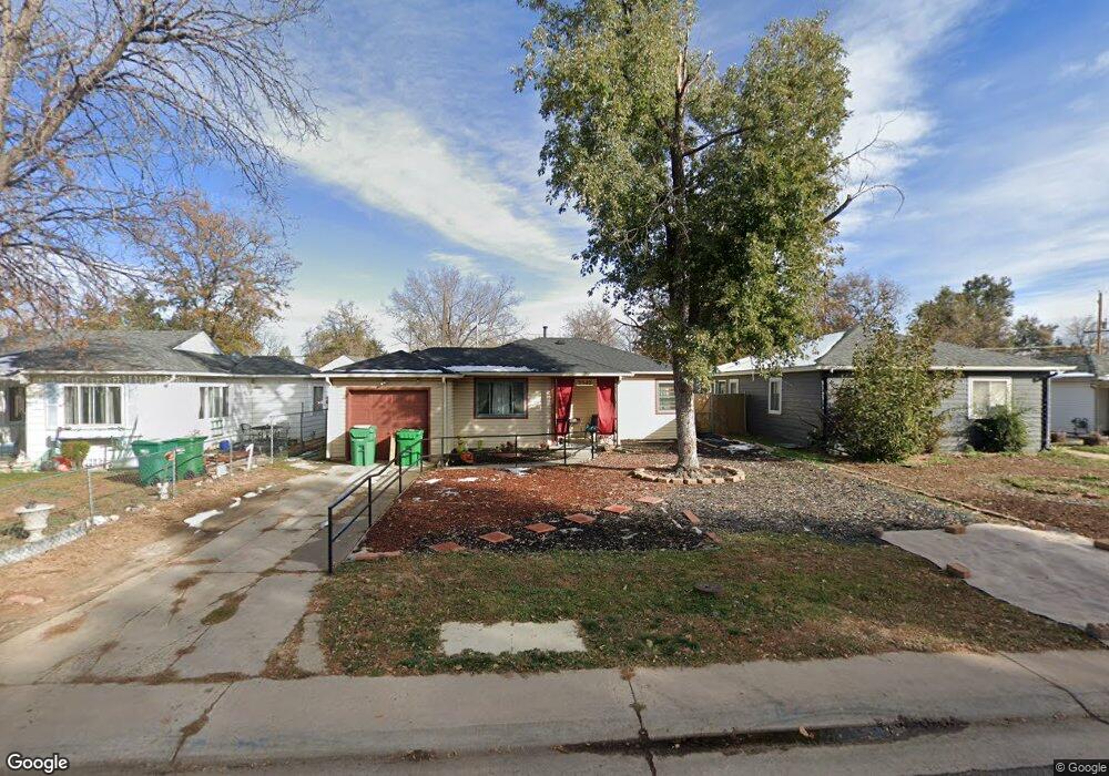 2342 Moline St, Aurora, CO 80010 - photo 1