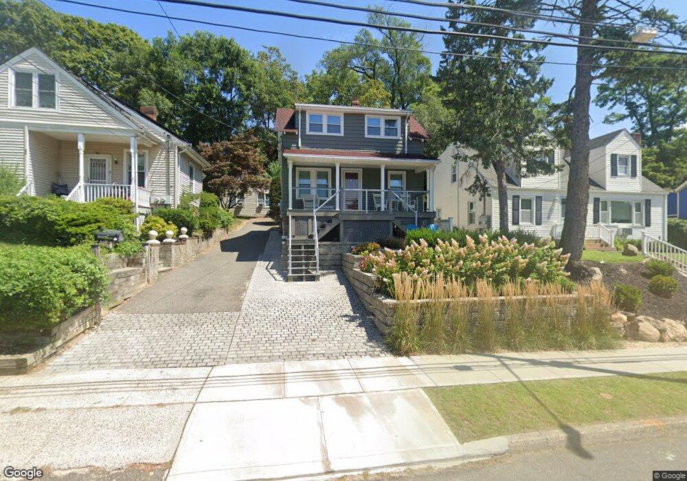 17 Germaine St, Glen Cove, NY 11542 - photo 1