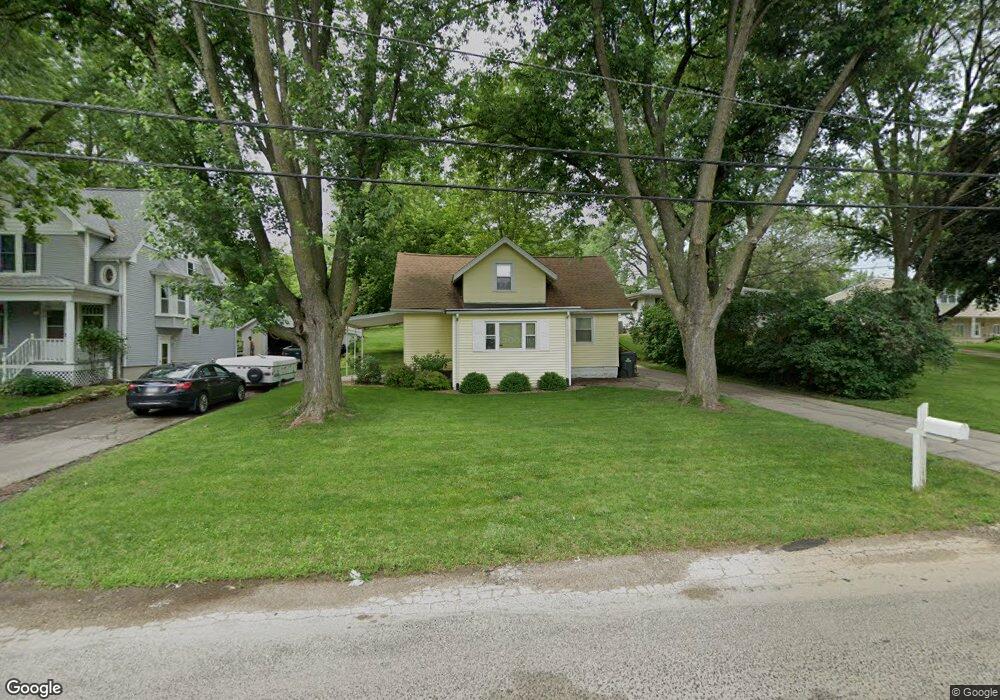 3620 Midway Dr NW, Cedar Rapids, IA 52405 - photo 1