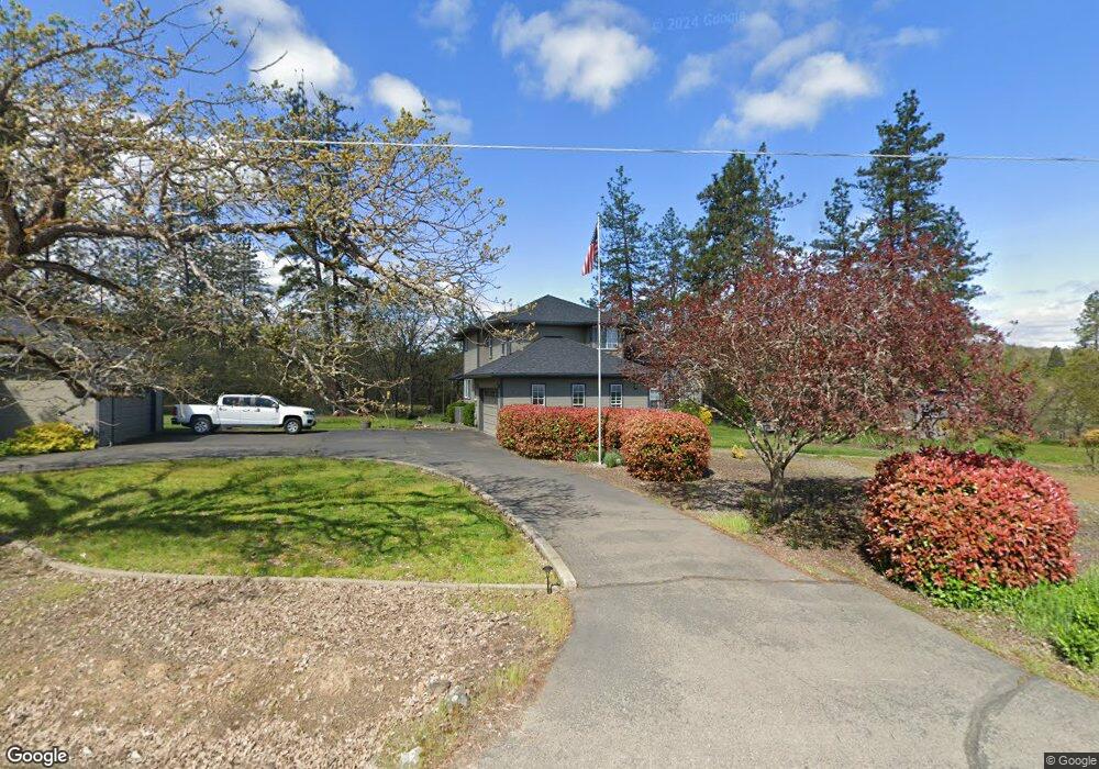4606 Scenic Ave, Central Point, OR 97502 - photo 1