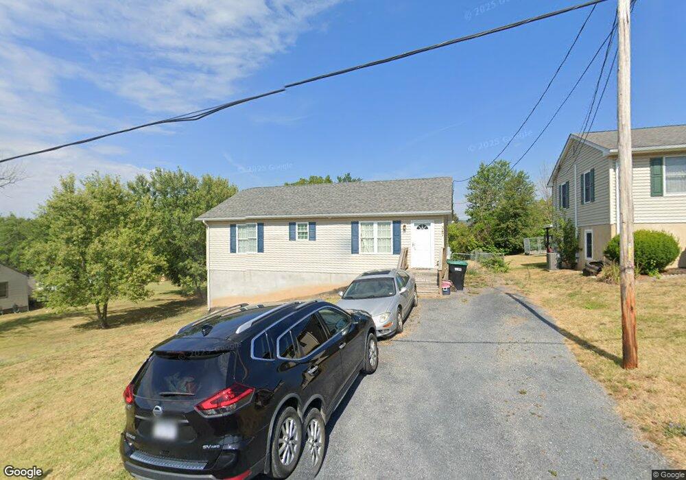 347 Crim Dr, Strasburg, VA 22657 - photo 1