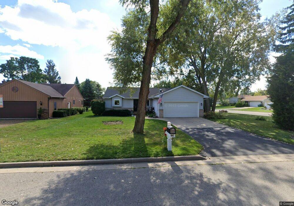 2141 W Cortland Dr, Appleton, WI 54914 - photo 1