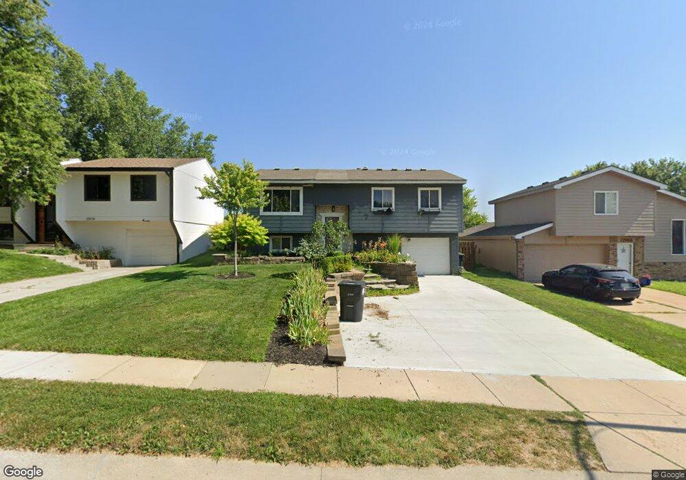 12970 Browne Cir, Omaha, NE 68164 - photo 1