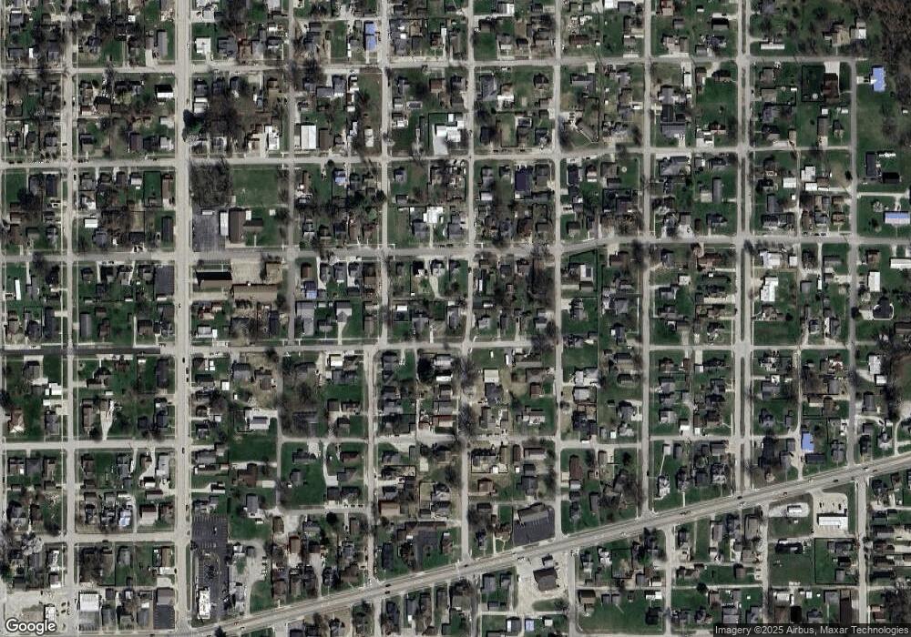 410 7th St NE, Linton, IN 47441 - photo 1