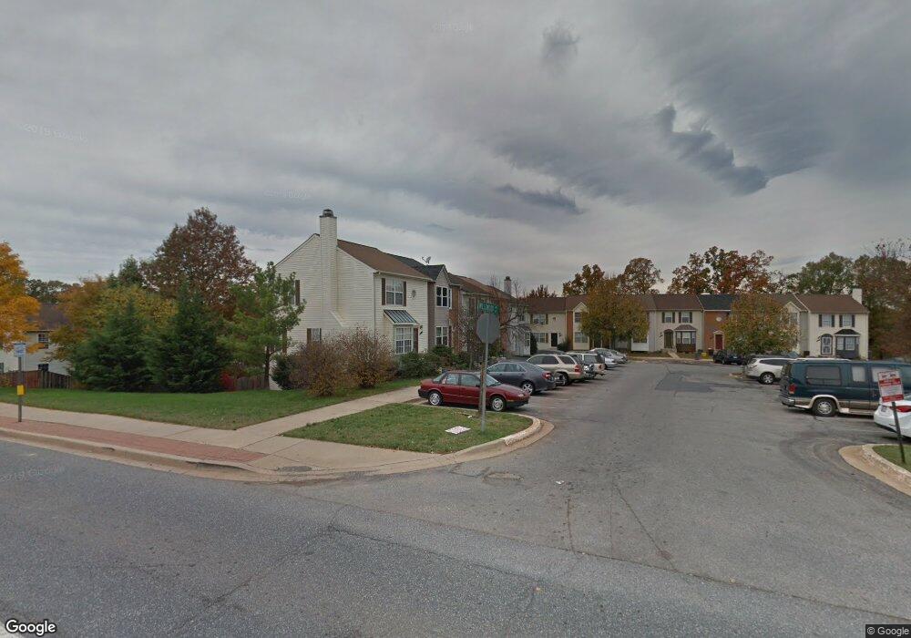 1604 Willowwood Ct, Hyattsville, MD 20785 - photo 1