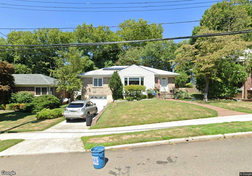 35 E Cheshire Place, Staten Island, NY 10301 - photo 1