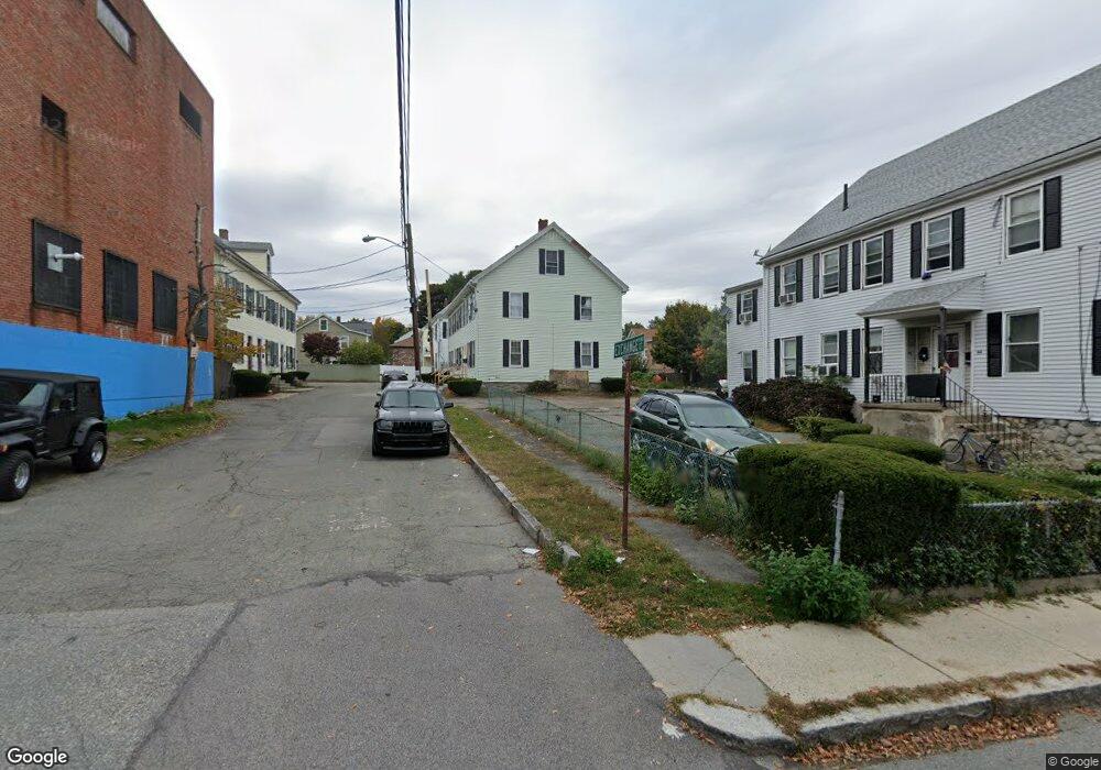 7 Exchange Ct unit 2, Waltham, MA 02451 - photo 1