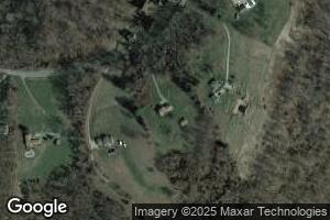 365 Twin Hills Rd, Grindstone, PA 15442