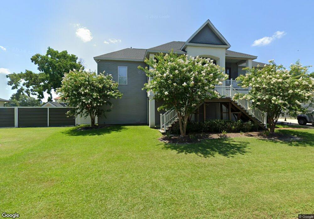 525 Legendre Dr, Slidell, LA 70460 - photo 1