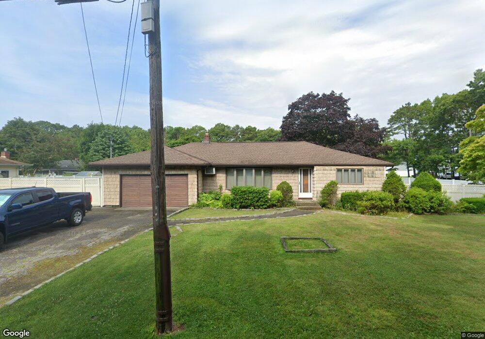 44 Williams Ave, Holtsville, NY 11742 - photo 1