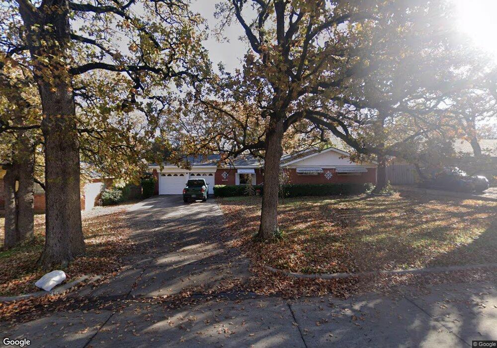 836 Patti Dr, Bedford, TX 76022 - photo 1