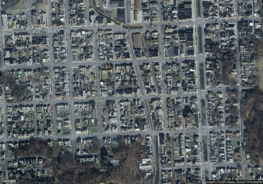 413 W Pine St, Shamokin, PA 17872 - photo 1