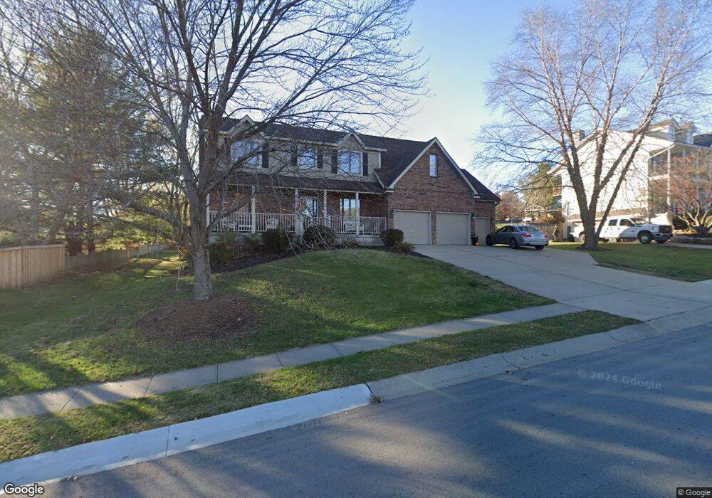 210 Southfork Rd, Lansing, KS 66043 - photo 1