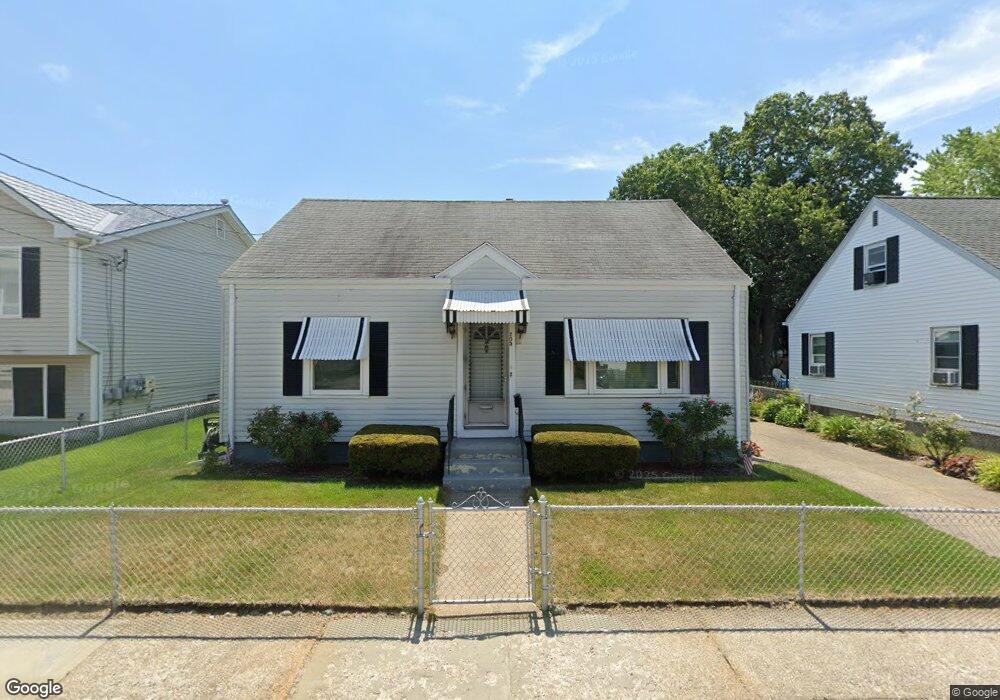 205 Baxter St, Pawtucket, RI 02861 - photo 1